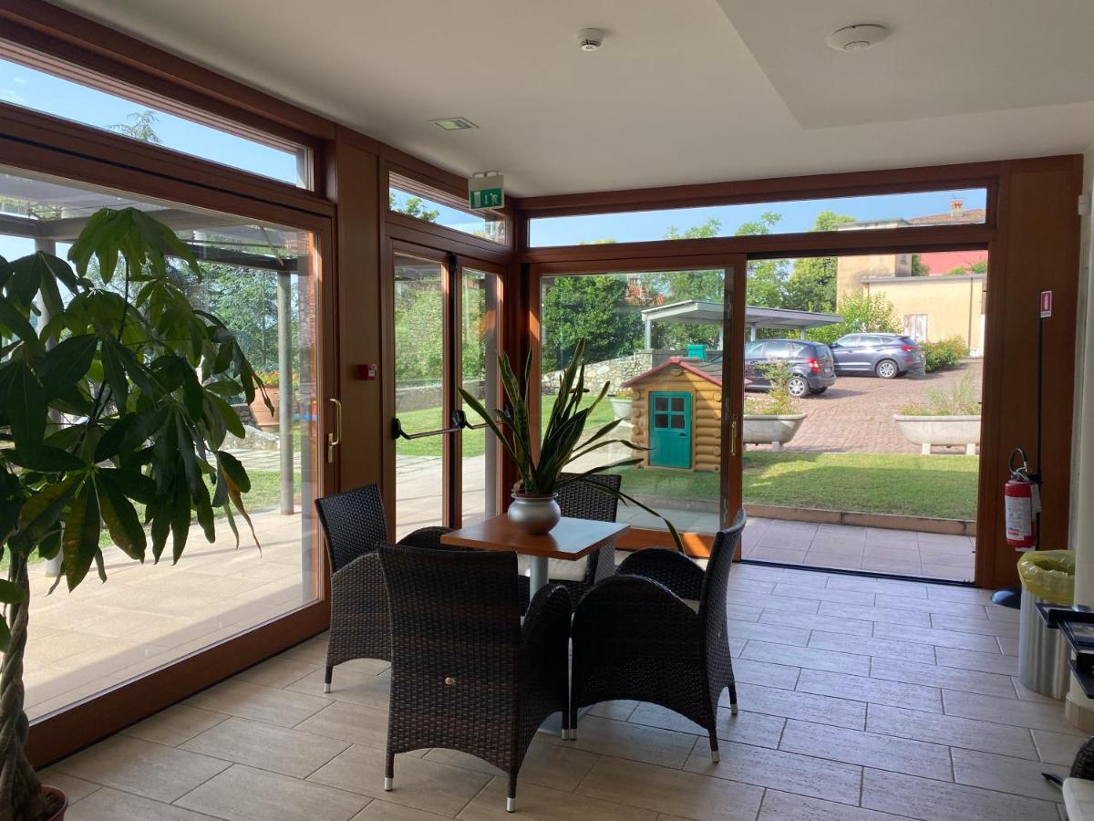 Residence Delle Tre Corone Trescore Balneario Zewnętrze zdjęcie